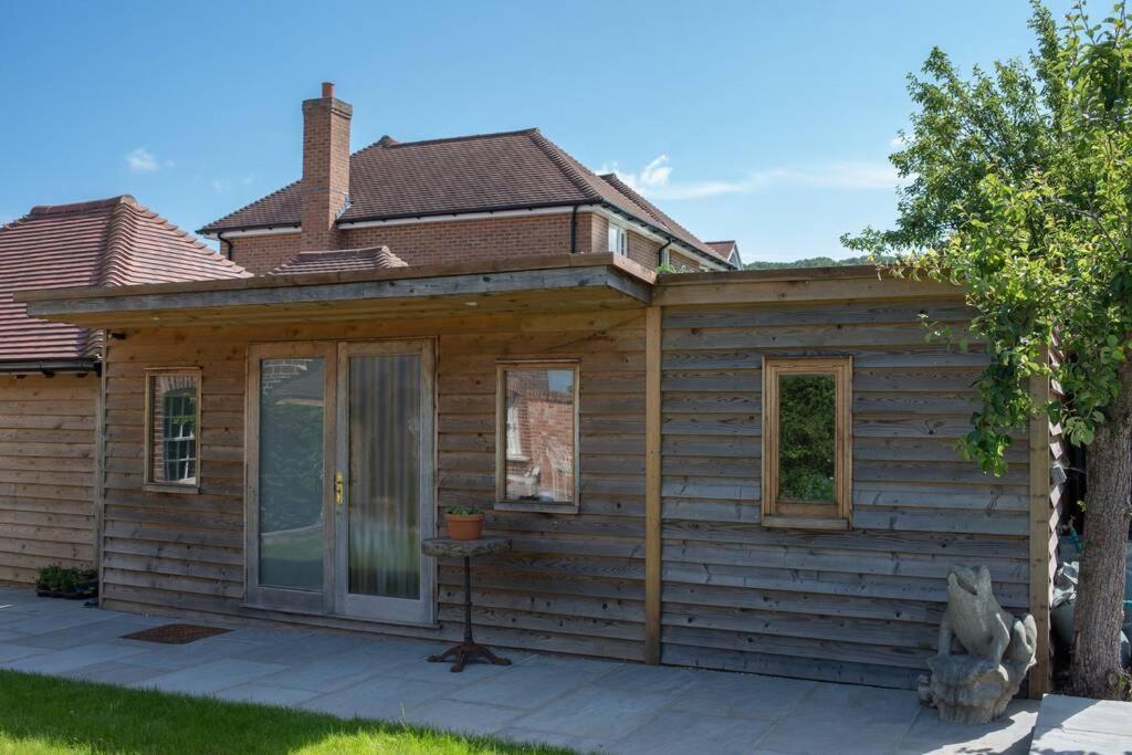 Frogs Bottom Retreat Faversham & Canterbury, Kent Exterior foto